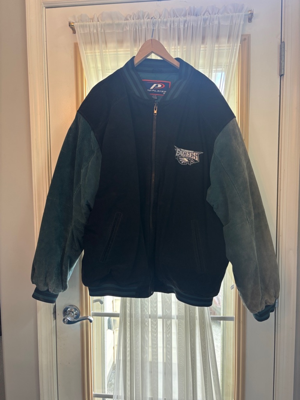 Philadelphia Eagles Vintage Black & Green Bomber Jacket